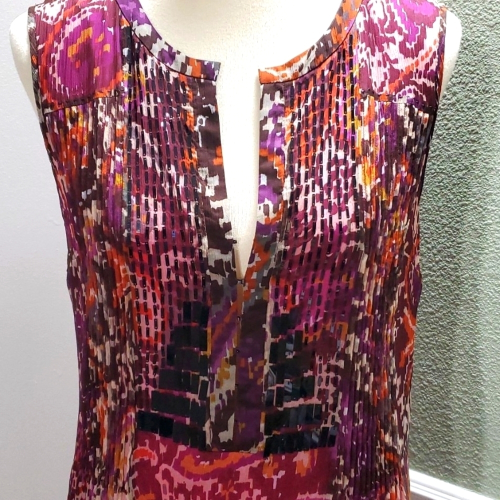 "Saltaire" Sleeveless Print V-Neck Sheath Dress